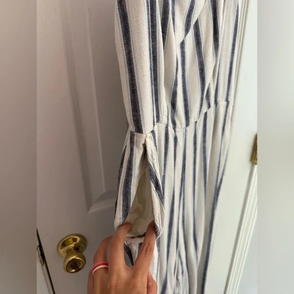 Old Navy Women’s Large Linen Blend Striped Jumpsuit White Blue Summer Spring - Picture 3 of 10